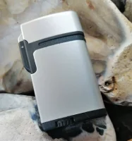 1 x Feuerzeug Gas Sturm Feuerzeuge Jet Lighter neue...